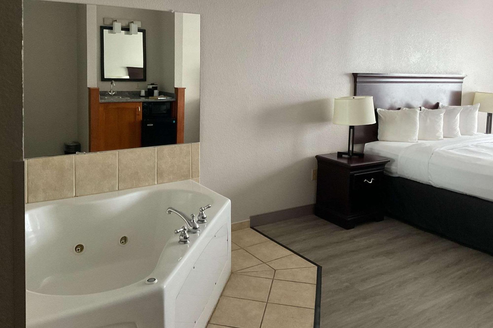 Country Inn & Suites By Radisson, Tallahassee-University Area, Fl Esterno foto